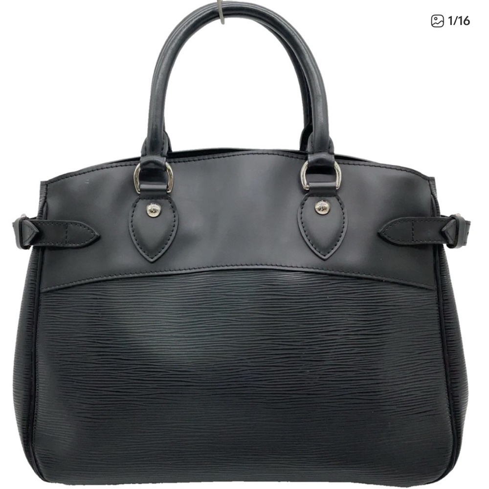 Louis Vuitton Black NOIR EPI BEAUTIFUL LEATHER Satchel Bag PASSY PM